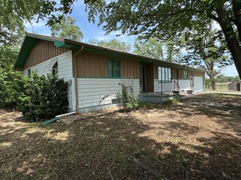 RURAL PROPERTY ON 76± ACRES