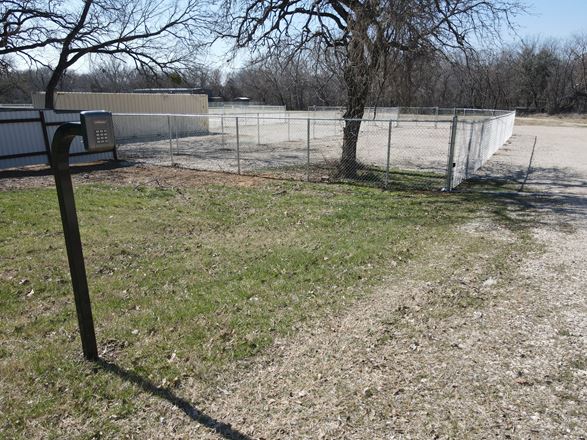 Denton Mini Yards