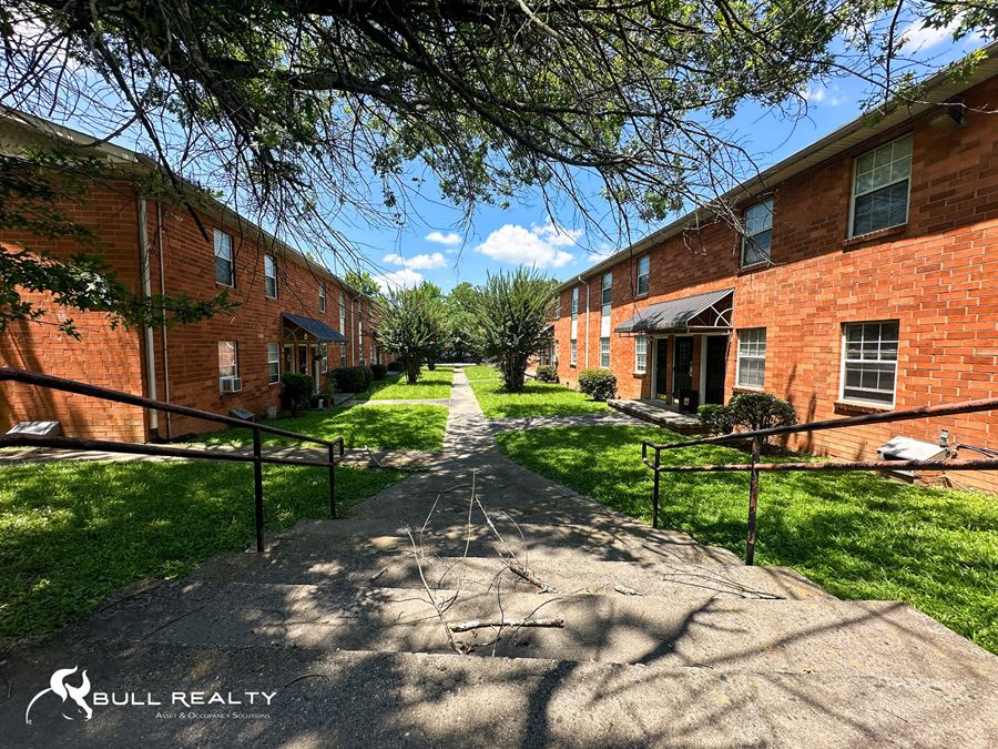True-Value-Add Opportunity | West End Neighborhood | 24 Units