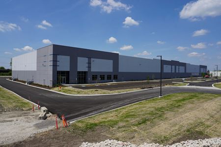 Industrial space for Rent at 540 Frontenac Court in Naperville