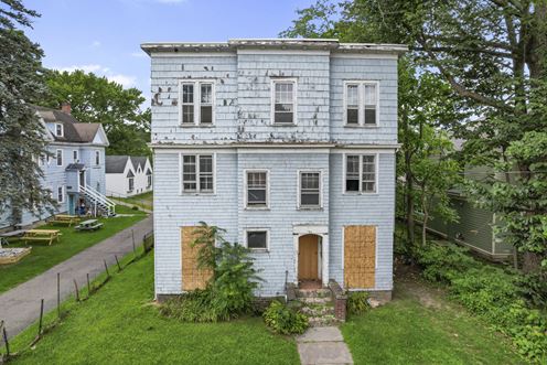 93 Walnut St