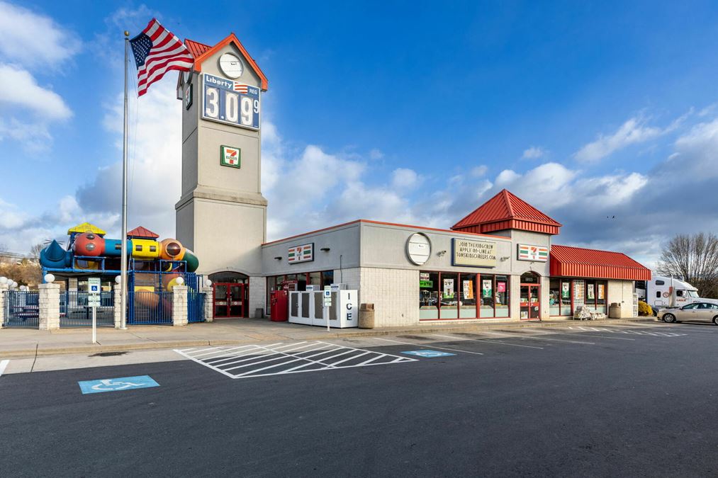 MAUZY/BROADWAY FORMER BURGER KING FOR LEASE