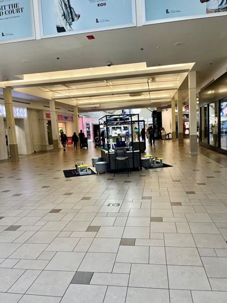 FF37     Space Photo Gallery 3