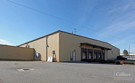 ± 62,100 SF Industrial Building| For Lease