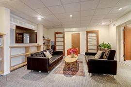 7102 LA Vista Pl #100