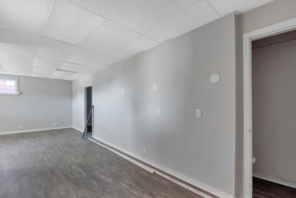 209 W Gordon Ave