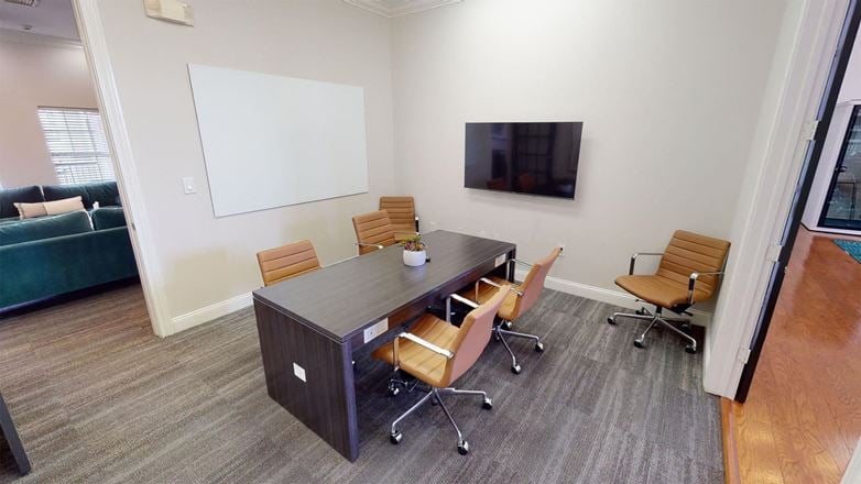 Apt CoWork - at Cason Estates