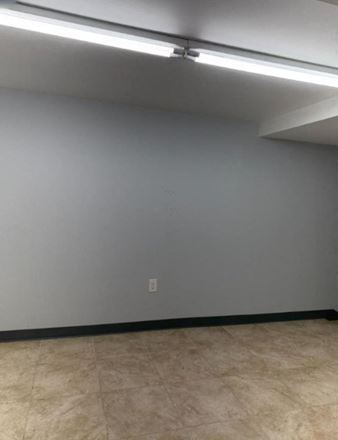 Spacious Restaurant Salon Pharmacy Retail Store Off Main Street Lease
