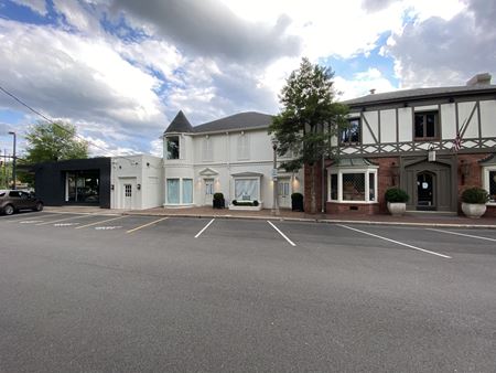 Photo of commercial space at 2820 Petticoat Ln in Mountain Brook