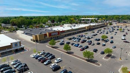 Retail space for Rent at 1077-1255 W. 14 Mile Road in Clawson