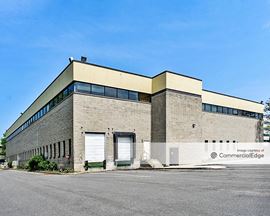 40 Eisenhower Drive