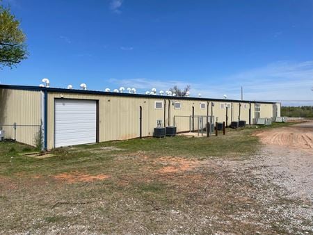 Industrial space for Rent at 5909 Aero Dr in Tuttle