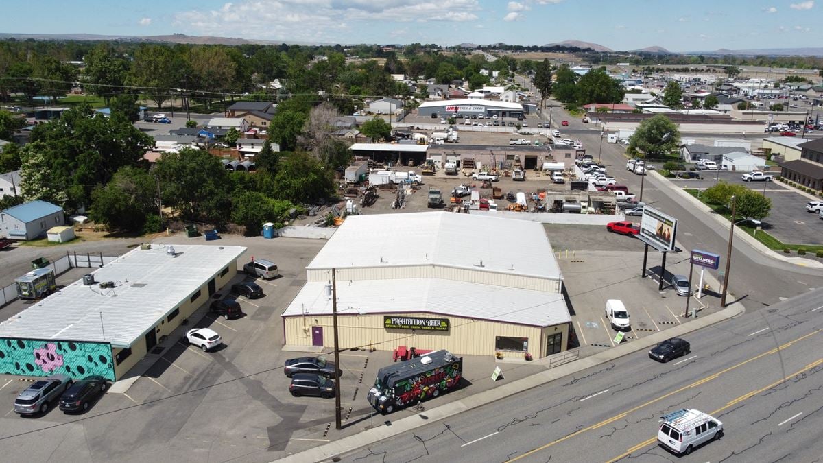 Columbia Drive Mixed Use Building Property & Listing Details 42Floors