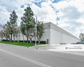 Prologis Mid Counties Distribution Center - 10609-10629 Forest Street