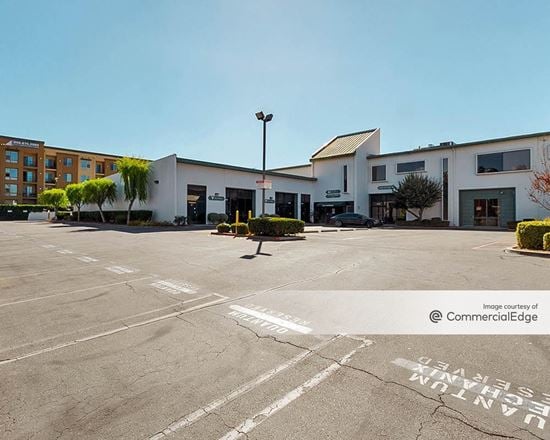 Warner Business Park