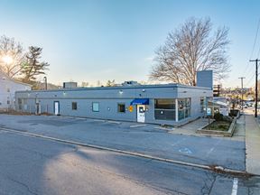 400 W Lancaster Ave