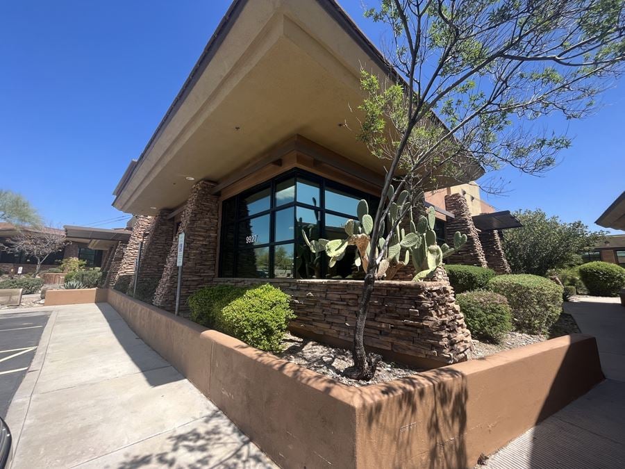 Aquila McDowell Mountain