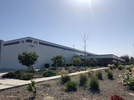 Commercial space for Rent at 8921 W Goshen Ave in Visalia