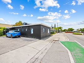 Turnkey Retail/Showroom Opportunity in Fort Lauderdale