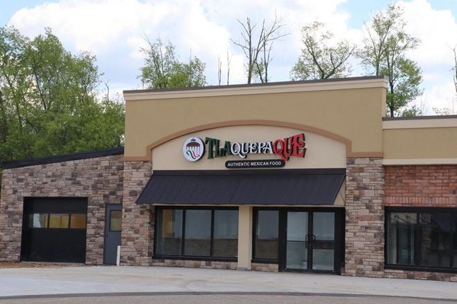 Oakwood Square Plaza