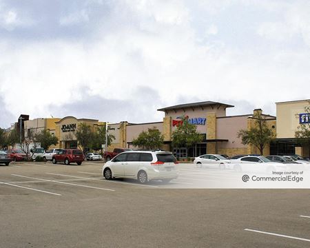Retail space for Rent at 201 University Oaks Blvd in Round Rock