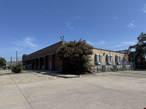 Former Dollar Store For Sublease