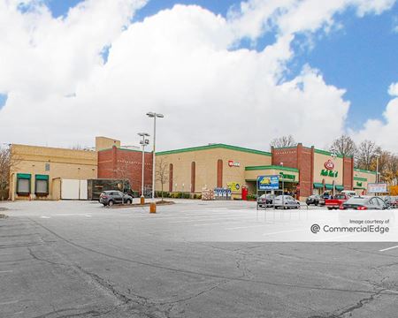 Retail space for Rent at 2630 Bailey Road in Cuyahoga Falls