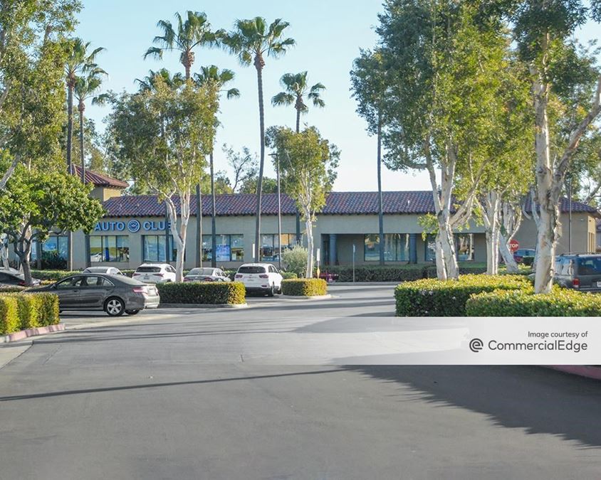 Tustin Ranch Plaza