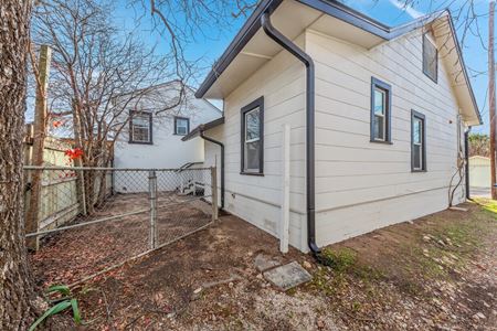 Photo of commercial space at 110 Muth Street in San Antonio