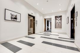 4001 McEwen