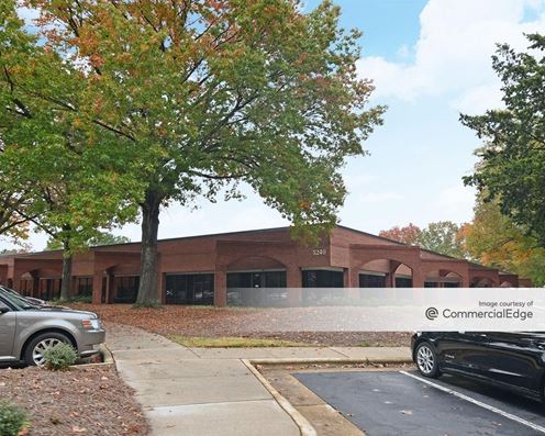 One North Commerce Center - Building 4