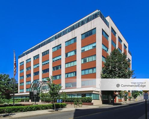 Lafayette Center (Square) Building II