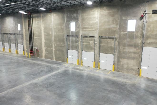 Tradeport 164 Building 8