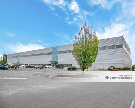 Industrial space for Rent at 230-59 International Airport Center Blvd in Springfield Gardens