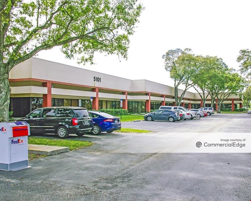 FXE Business Center- 5101 NW 21st Avenue