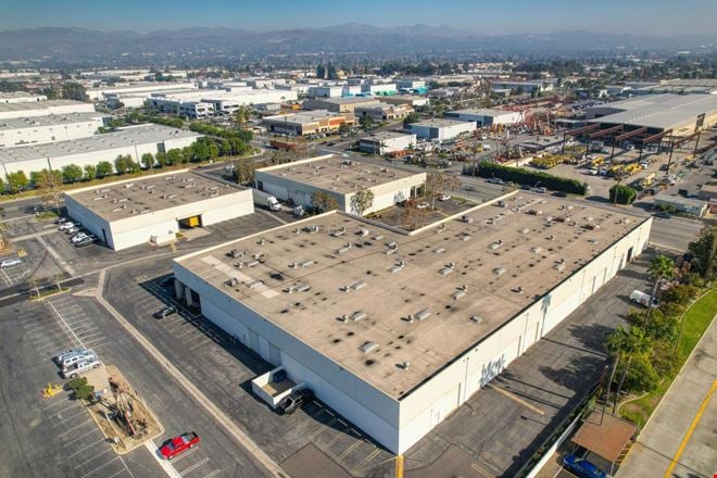 Santa Fe Springs LLC