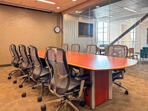 Regus - Minneapolis - Maple Grove Arbor Lakes