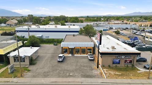 Prime Office Building with Exceptional Frontage