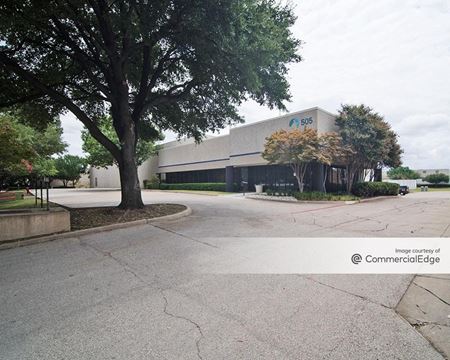 505 Airline Drive - Coppell
