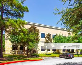 Pinecroft Medical Plaza