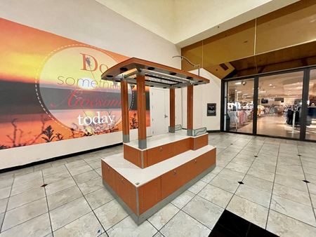 JJ67     Space Photo Gallery 2