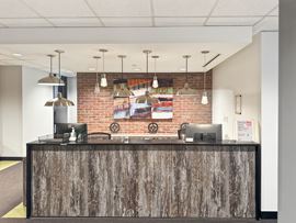 Regus - Vancouver - Robson Square