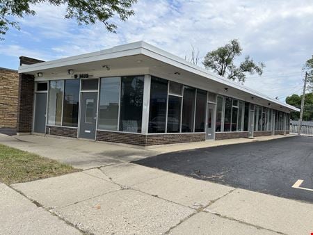 Photo of commercial space at 1612 W Northwest Hwy in Arlington Heights
