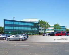 One Hawthorn Place