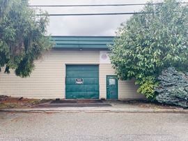 3006 Spring Street