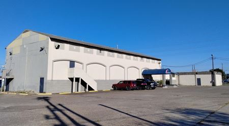 Commercial space for Sale at 5401 Leopard Street in Corpus Christi