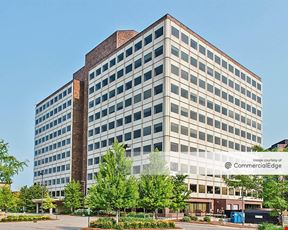 777 Eisenhower Plaza