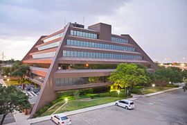 3223 S Loop 289