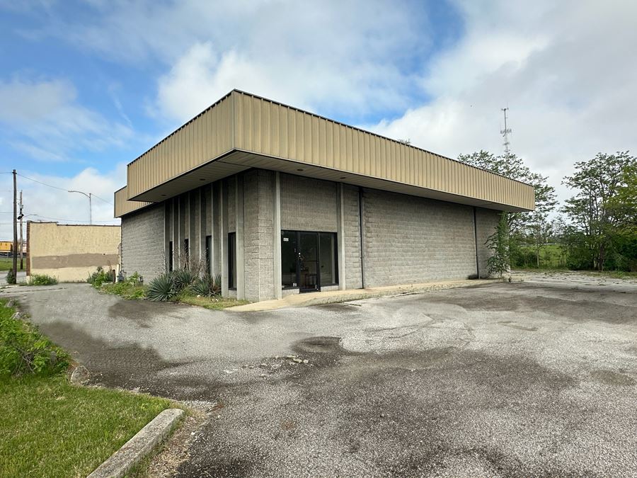 958 Lincolnway East