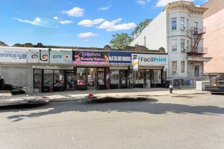 Retail space for Rent at 359 East 204th Street 3131 to 3129 Decator Ave in Bronx